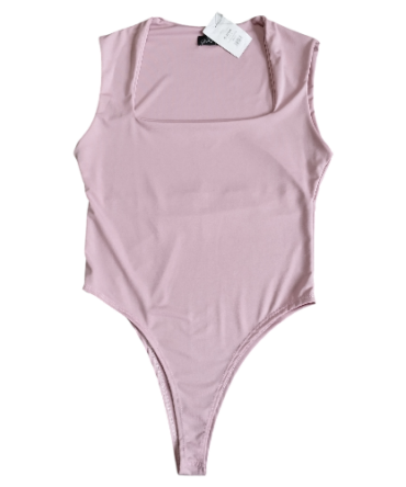 Body cuello cuadrado rosado