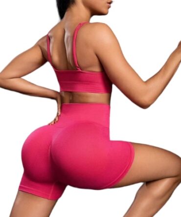Conjunto deportivo fucsia