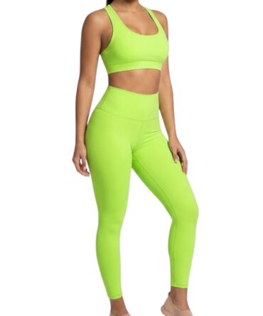Conjunto deportivo largo verde