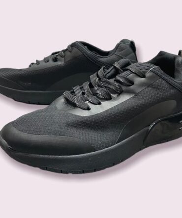 Zapatos negros Deportivos