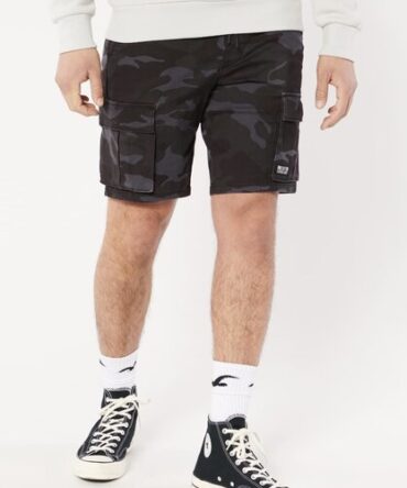 Bermuda Hollister