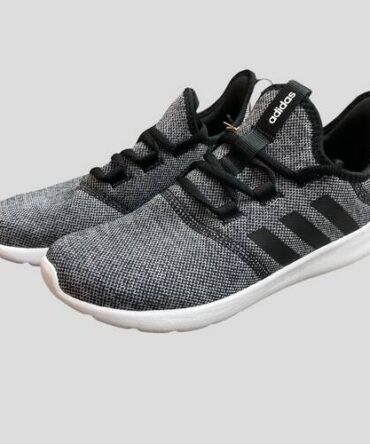 Zapatos Gris Adidas