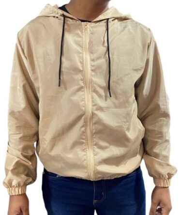 Chaqueta Beige Corta Viento de Caballero